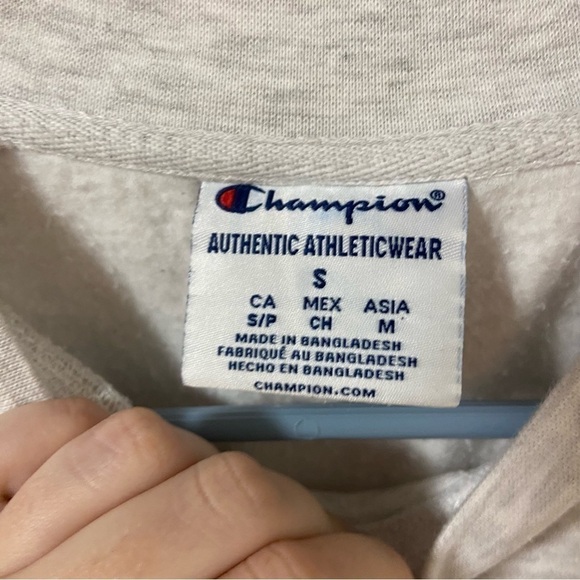 Iowa State Cyclone Crewneck Champion Brand Size Small - Picture 4 of 4